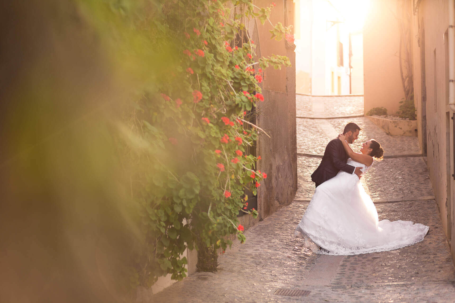 Fotografía de boda en Ibiza: Naturalidad y elegancia